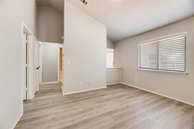 3305 Fairview Drive, Corinth, TX 76210