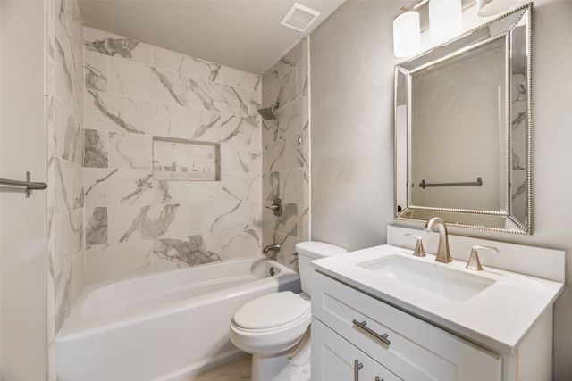 3305 Fairview Drive, Corinth, TX 76210