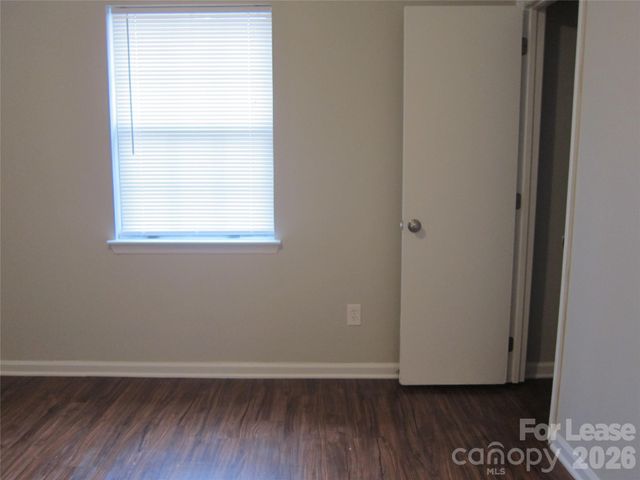 5008 Aberdun Court, Charlotte, NC 28215