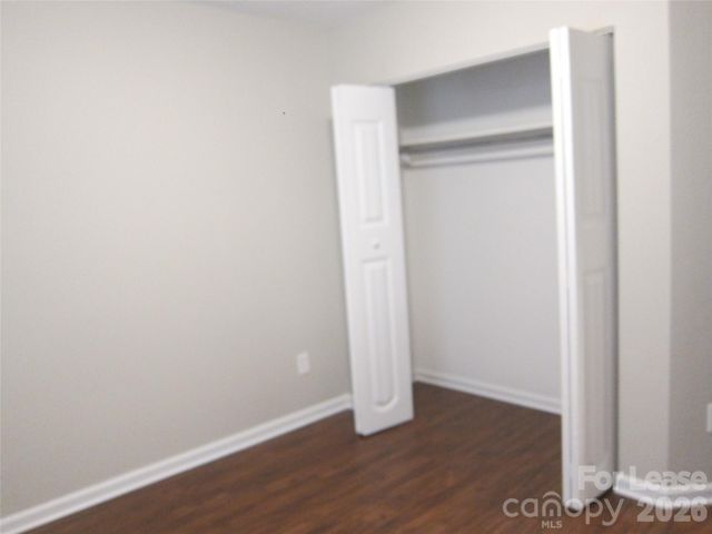 5008 Aberdun Court, Charlotte, NC 28215