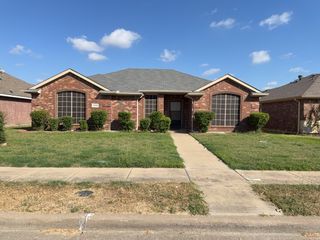 2333 Cedarwood Drive, Lancaster, TX 75134