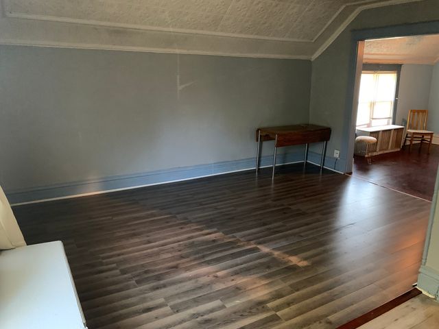 9231 S Woodlawn Avenue, Chicago, IL 60619