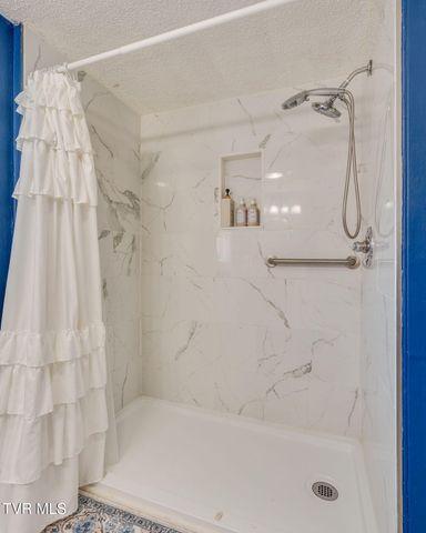 1138 East Main Street, Jonesborough, TN 37659