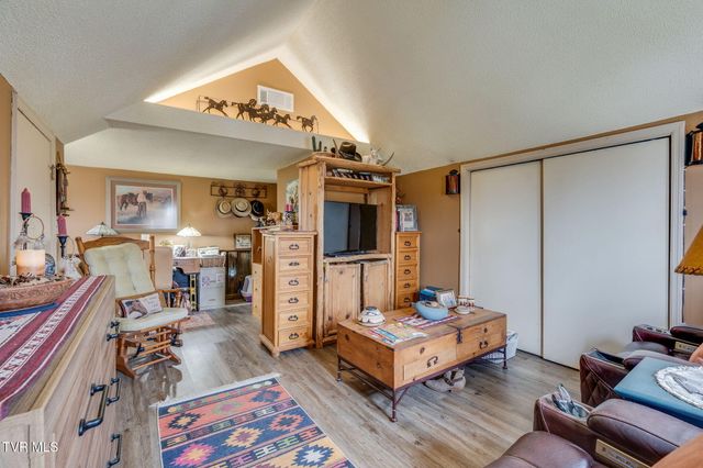 1138 East Main Street, Jonesborough, TN 37659