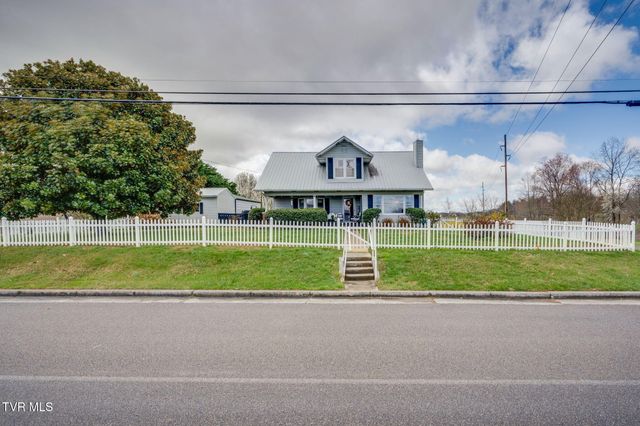 1138 East Main Street, Jonesborough, TN 37659