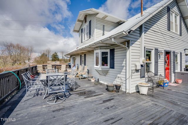 1138 East Main Street, Jonesborough, TN 37659