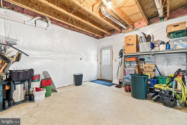 5696 LIBERTY MANOR CIR, Woodbridge, VA 22193
