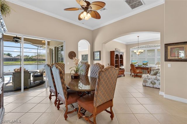 6184 Bunker PL, Naples, FL 34113