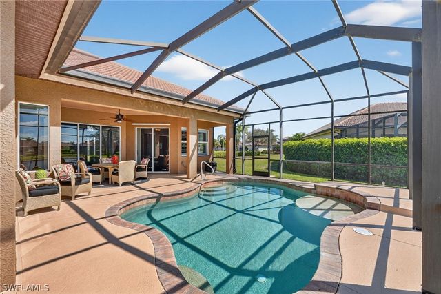 6184 Bunker PL, Naples, FL 34113