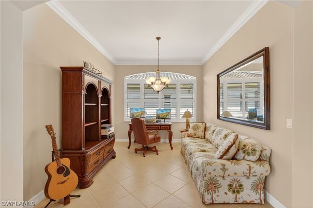 6184 Bunker PL, Naples, FL 34113