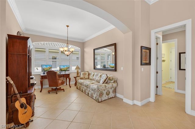 6184 Bunker PL, Naples, FL 34113