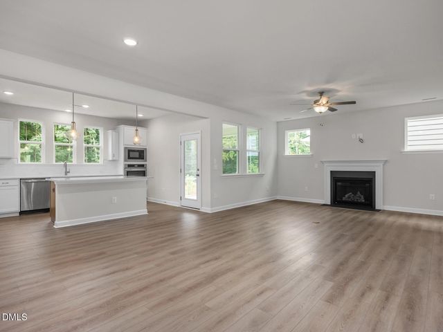 804 Dragonfly Pond Way, Wake Forest, NC 27587