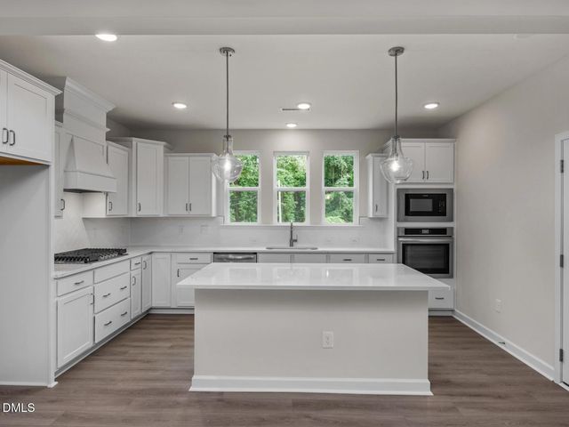 804 Dragonfly Pond Way, Wake Forest, NC 27587