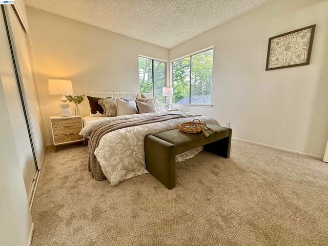 755 Pine St, Livermore, CA 94551