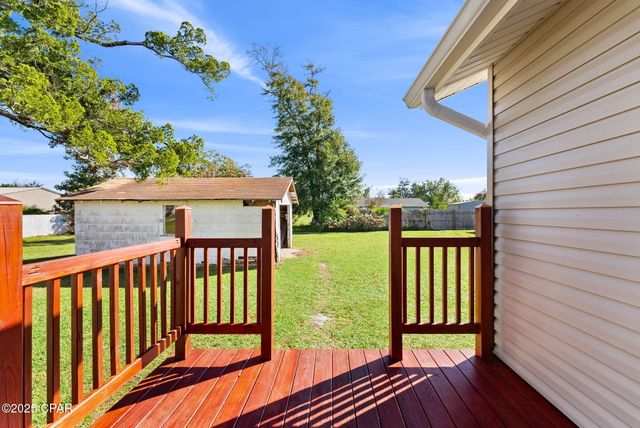 907 Kentucky Avenue, Lynn Haven, FL 32444