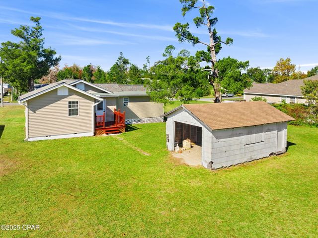 907 Kentucky Avenue, Lynn Haven, FL 32444