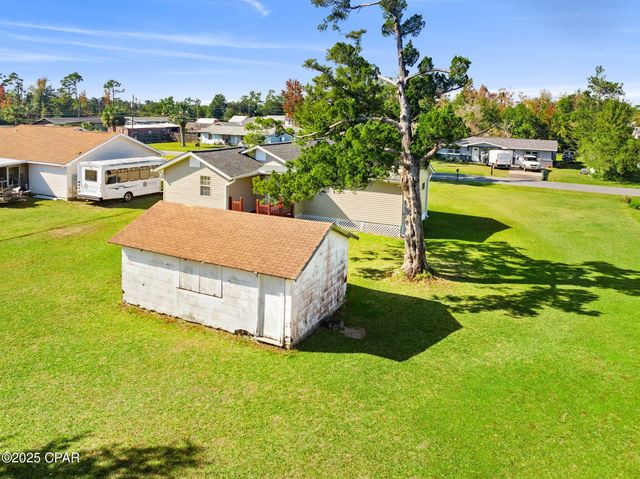 907 Kentucky Avenue, Lynn Haven, FL 32444