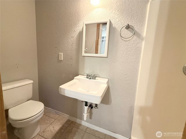 21 E Vashon Place, Shelton, WA 98584