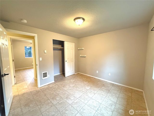 21 E Vashon Place, Shelton, WA 98584