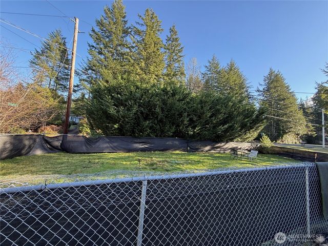 21 E Vashon Place, Shelton, WA 98584
