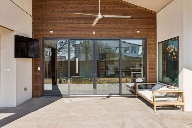 3822 Durango Drive, Dallas, TX 75220