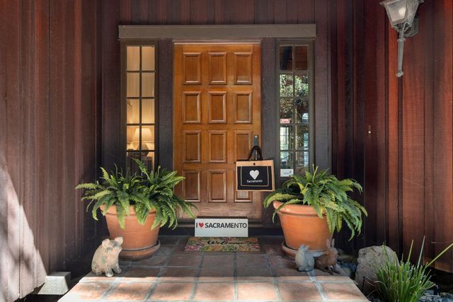 5957 Sarah Ct, Carmichael, CA 95608