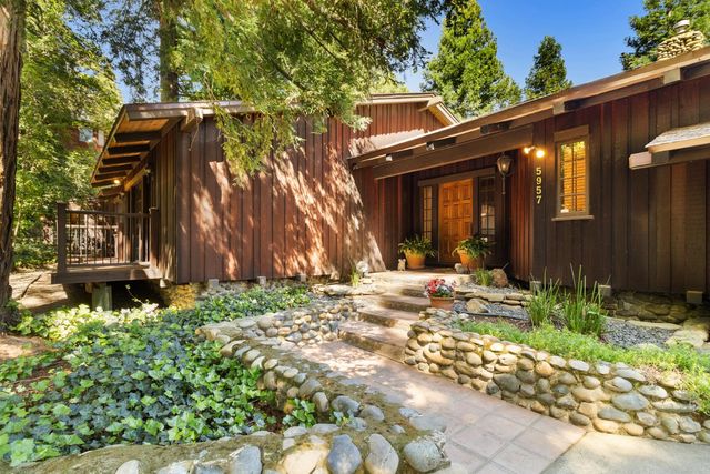 5957 Sarah Ct, Carmichael, CA 95608