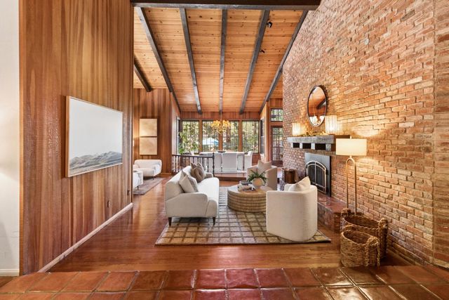 5957 Sarah Ct, Carmichael, CA 95608