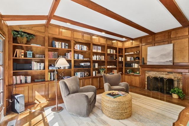 5957 Sarah Ct, Carmichael, CA 95608