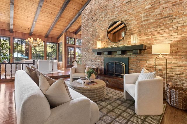 5957 Sarah Ct, Carmichael, CA 95608