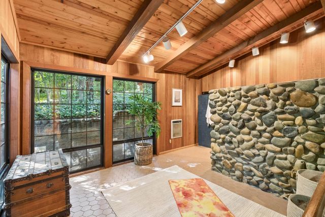 5957 Sarah Ct, Carmichael, CA 95608