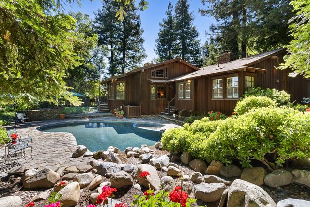 5957 Sarah Ct, Carmichael, CA 95608