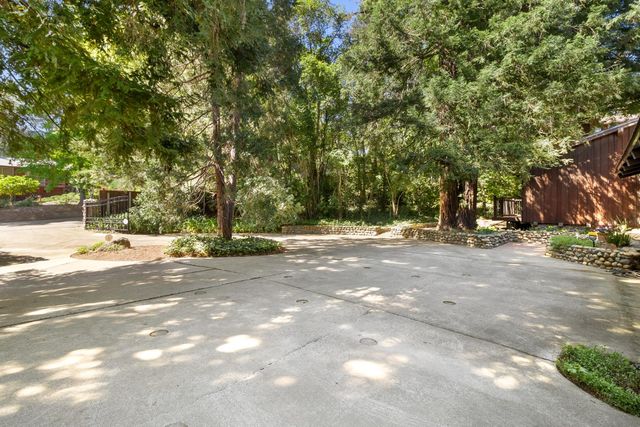 5957 Sarah Ct, Carmichael, CA 95608