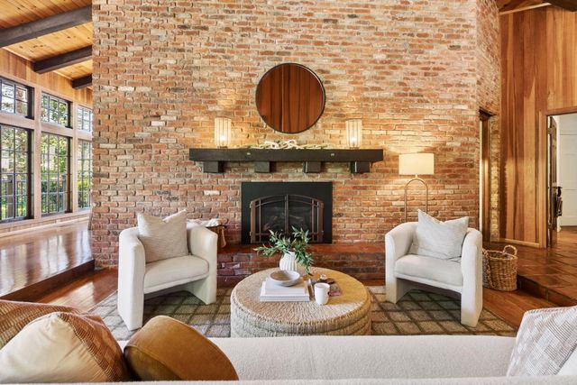 5957 Sarah Ct, Carmichael, CA 95608