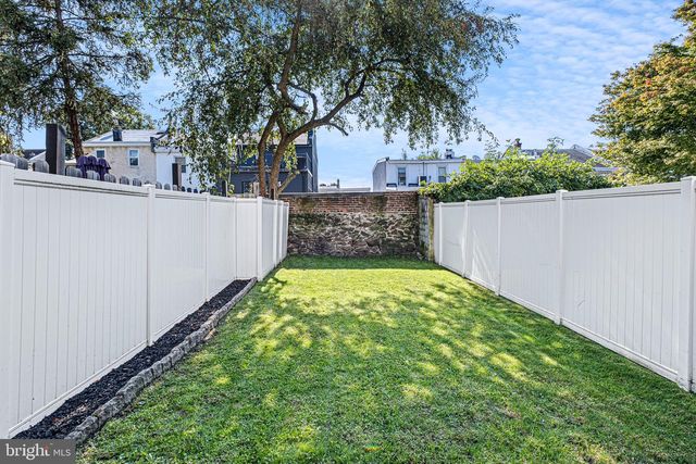 147 EAST ST, Philadelphia, PA 19127