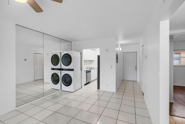 500 SW 2nd Avenue 211, Boca Raton, FL 33432