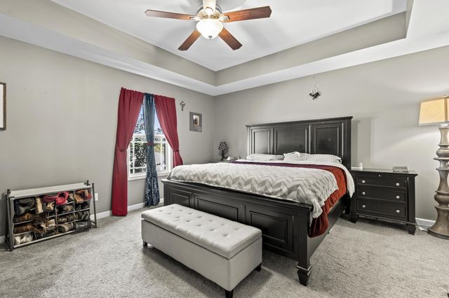 1810 Holland Rd, Lafayette, TN 37083