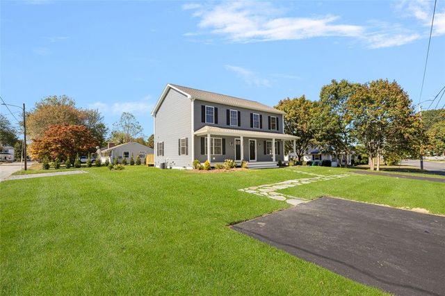 79 Pinehurst Avenue, Warwick, RI 02889
