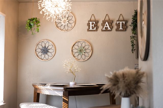 706, 708, 800 Navidad, Bryan, TX 77801