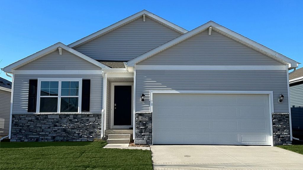 1012 NE Deerfield Drive, Ankeny, IA 50021