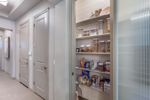 1926 E KESLER Lane E, Chandler, AZ 85225
