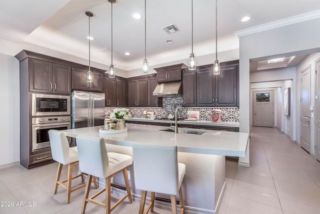 1926 E KESLER Lane E, Chandler, AZ 85225