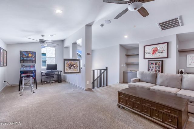 1926 E KESLER Lane E, Chandler, AZ 85225