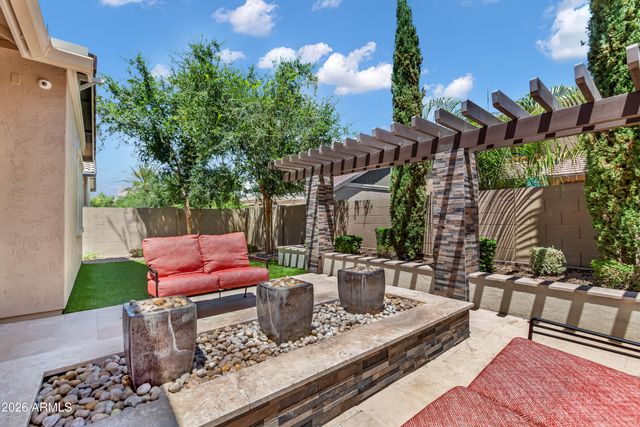 1926 E KESLER Lane E, Chandler, AZ 85225