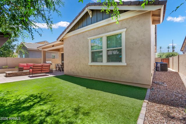 1926 E KESLER Lane E, Chandler, AZ 85225