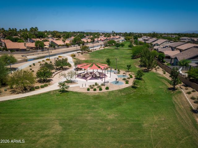 1926 E KESLER Lane E, Chandler, AZ 85225
