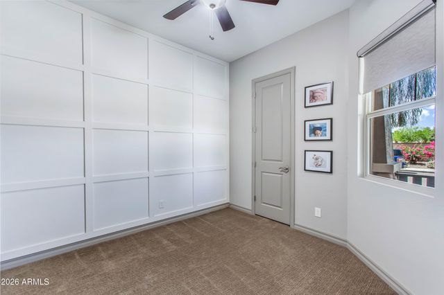 1926 E KESLER Lane E, Chandler, AZ 85225