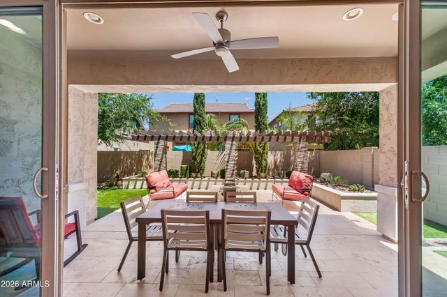 1926 E KESLER Lane E, Chandler, AZ 85225