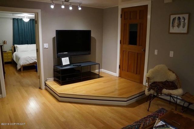 2604 Forest Park Drive, Anchorage, AK 99517