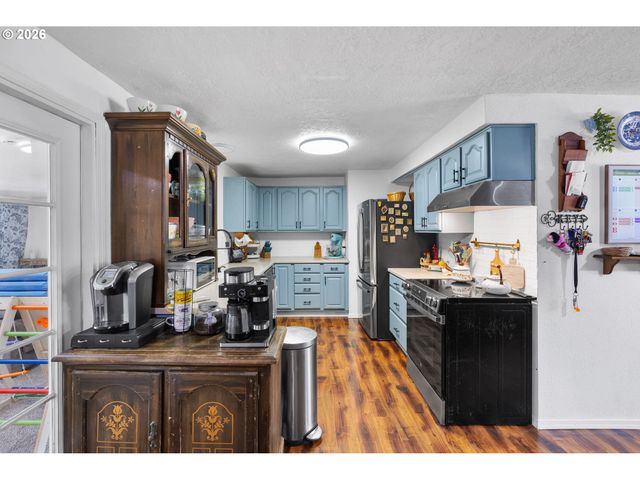 170 Ne ROBIN Way, Gresham, OR 97030